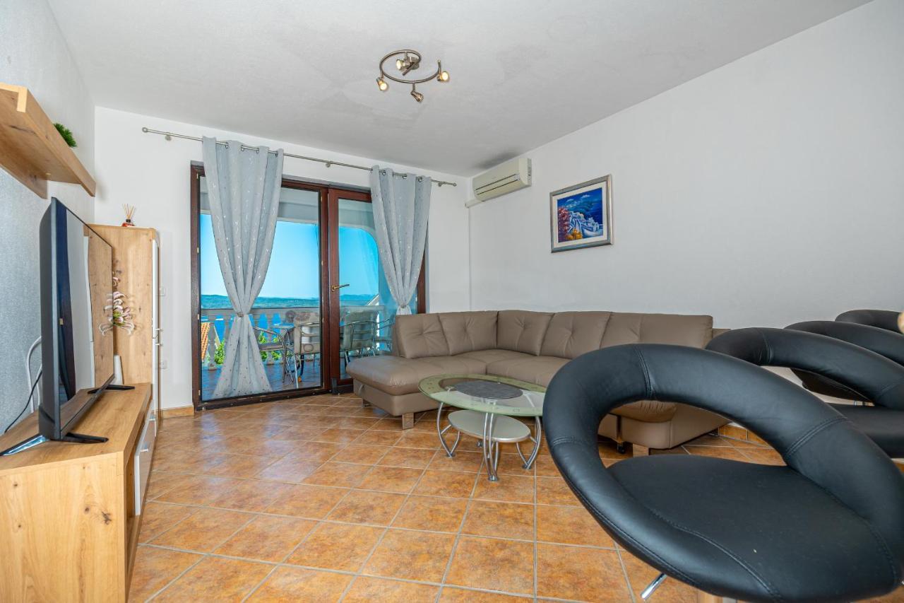 Apartments Lacic 2 Crikvenica Kültér fotó