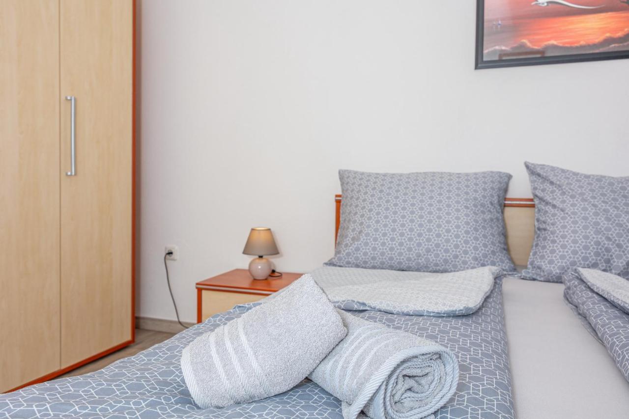 Apartments Lacic 2 Crikvenica Kültér fotó